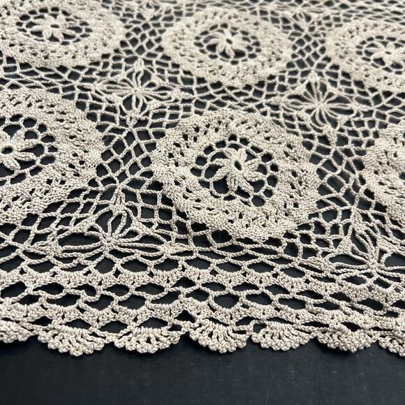 Vintage Beige Rectangle Crochet‎ Lace Doily Decorative Placemat 19" X 14" Pair - Picture 2 of 3